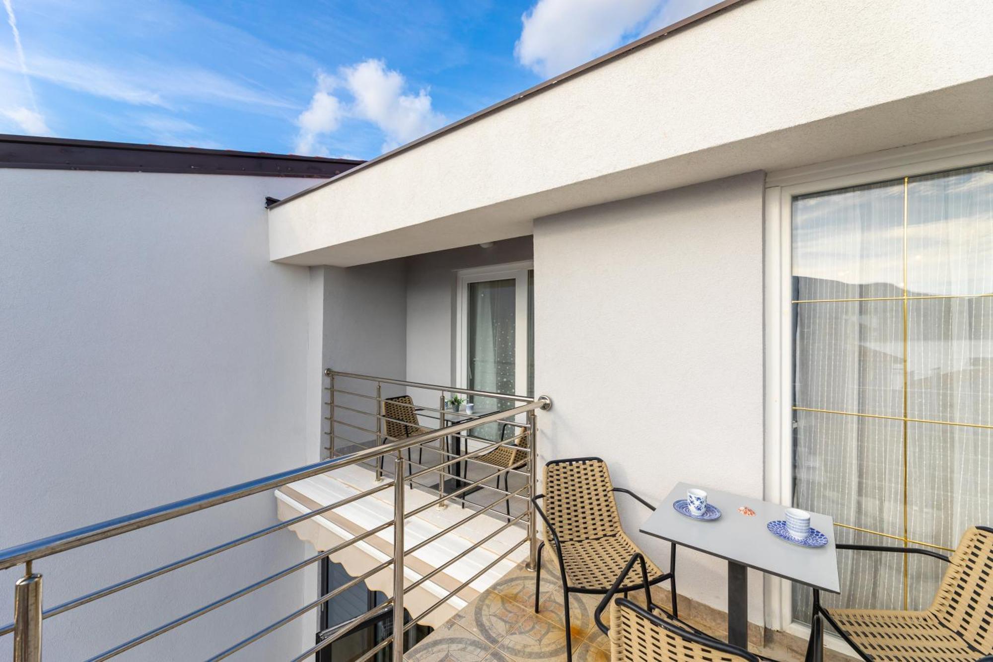 Apartman 114 Baska  Bagian luar foto