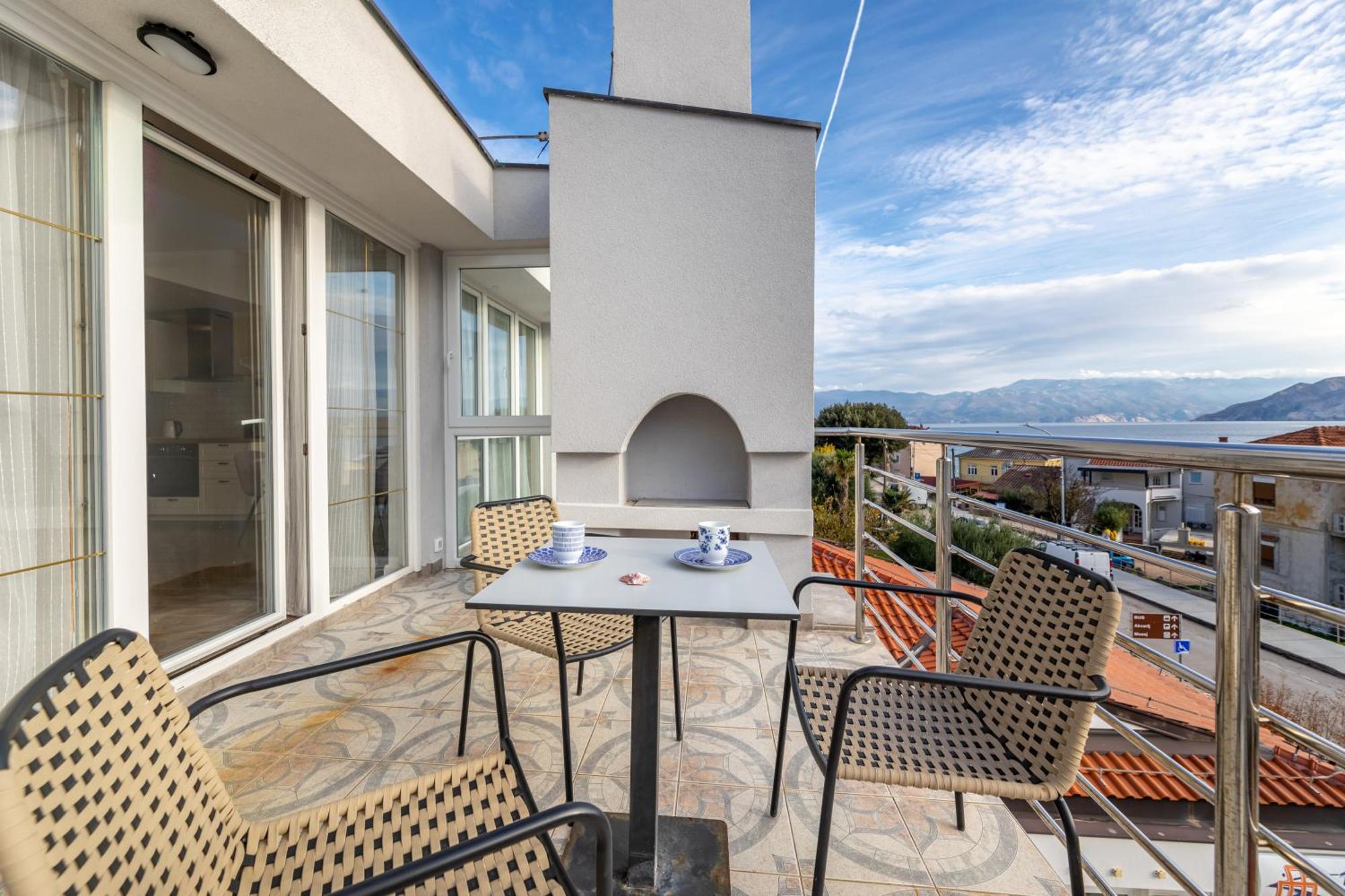 Apartman 114 Baska  Bagian luar foto
